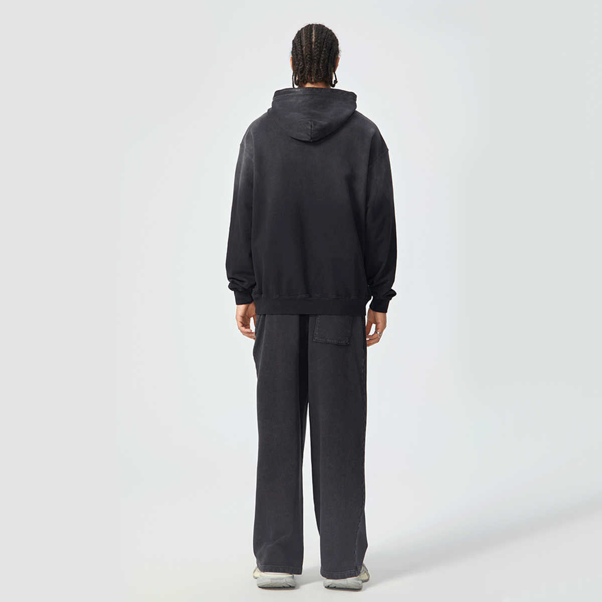 SHE DZNS GRAPHIC HOODIE